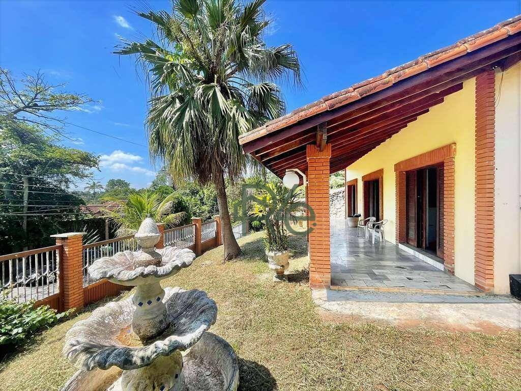 Casa de Condomínio à venda com 4 quartos, 362m² - Foto 1