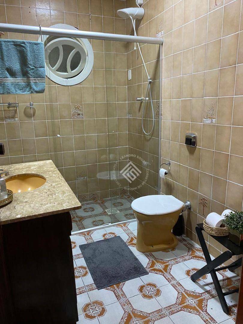 Casa à venda com 2 quartos, 179m² - Foto 16