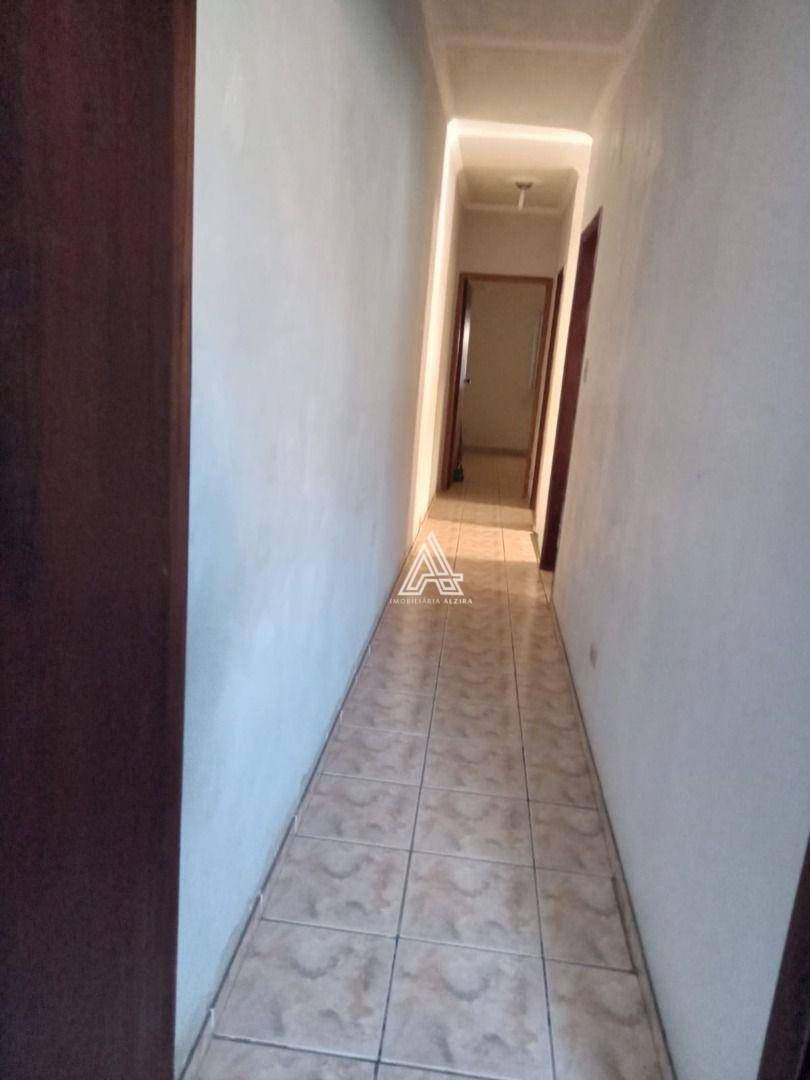 Sobrado à venda com 2 quartos, 300m² - Foto 10