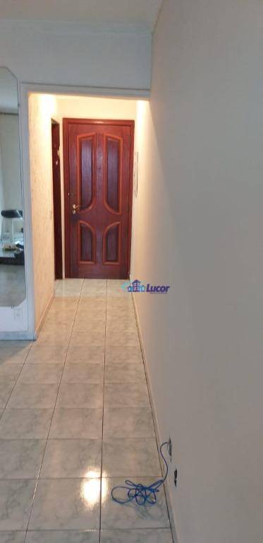 Apartamento à venda com 4 quartos, 134m² - Foto 6