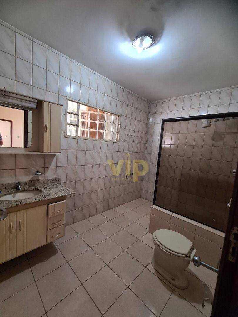 Casa à venda com 6 quartos, 270m² - Foto 16