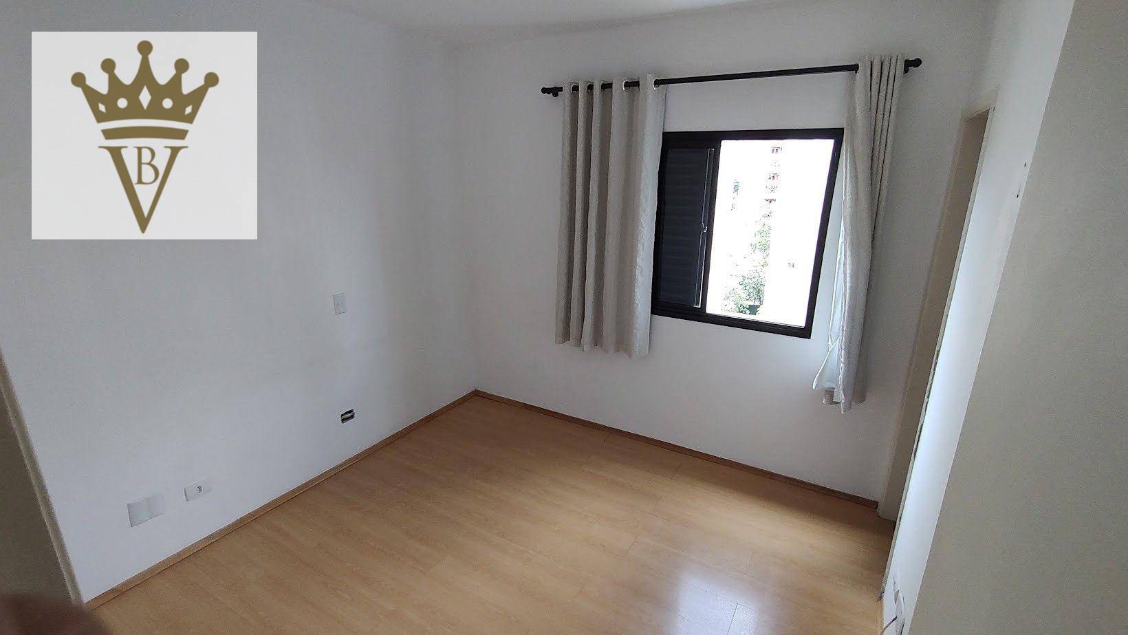 Apartamento à venda com 4 quartos, 80m² - Foto 18