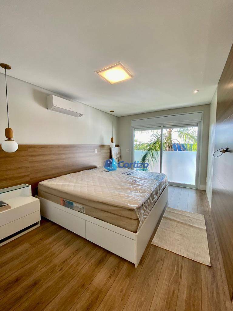 Casa de Condomínio à venda com 4 quartos, 320m² - Foto 52