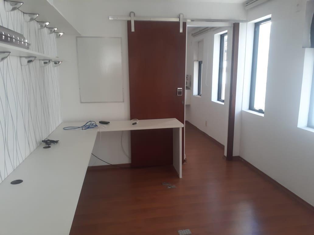 Prédio Inteiro à venda com 2 quartos, 35m² - Foto 23