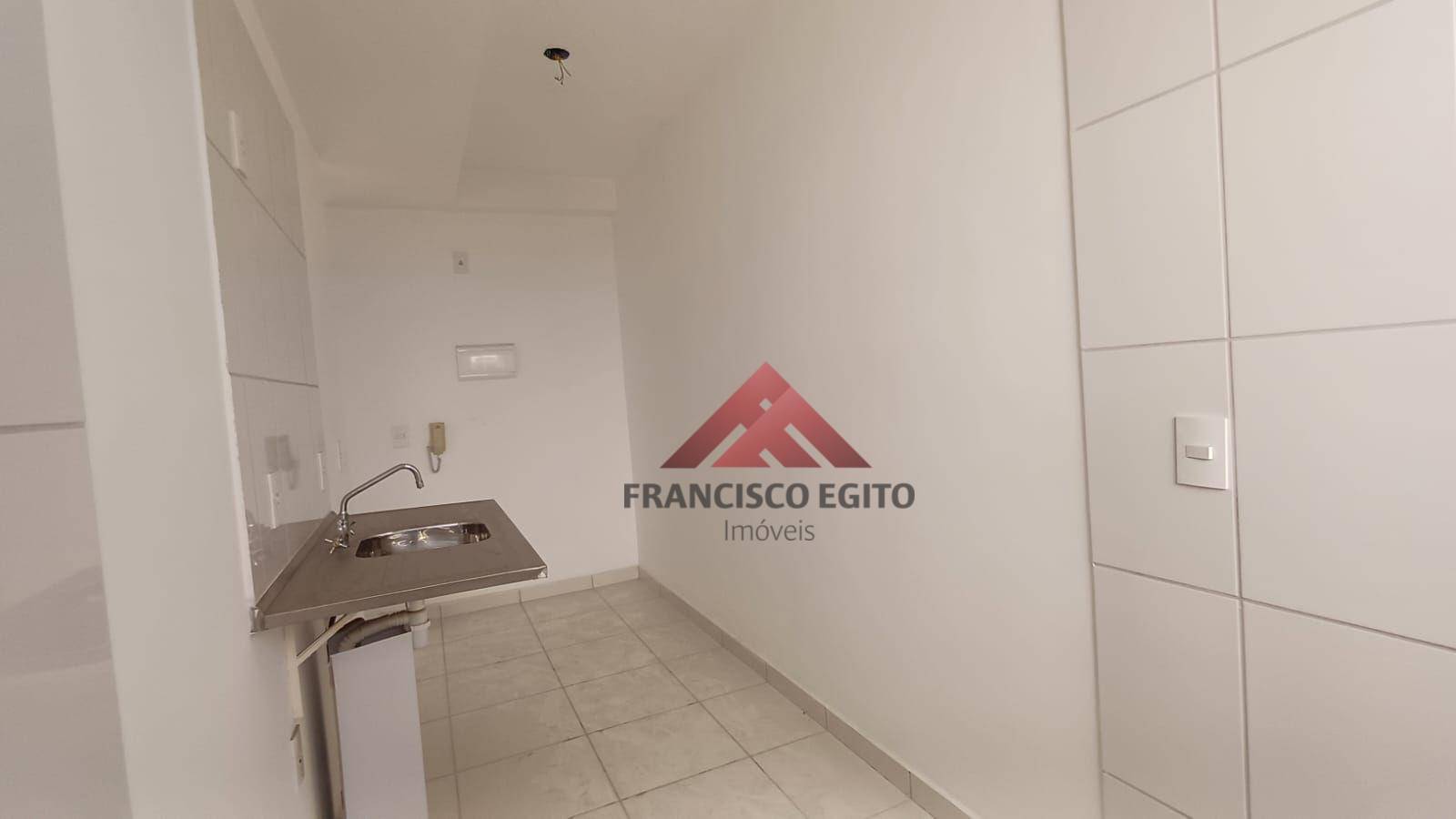 Apartamento à venda com 2 quartos, 42m² - Foto 12