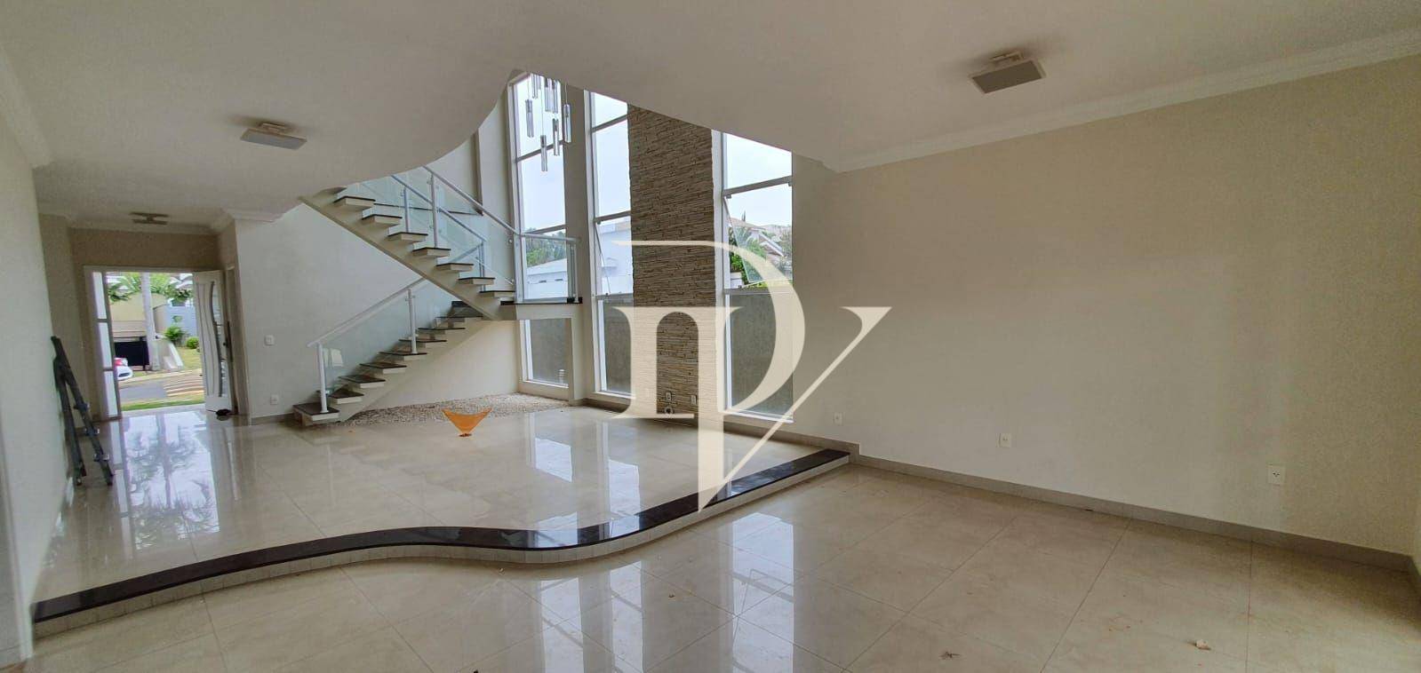 Sobrado à venda com 3 quartos, 323m² - Foto 4