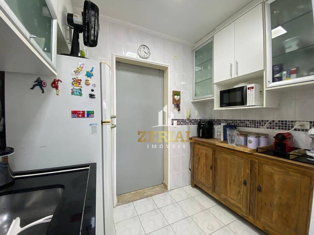 Apartamento à venda com 2 quartos, 68m² - Foto 13