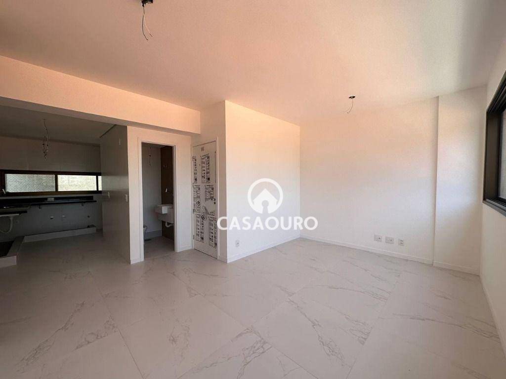 Apartamento à venda com 3 quartos, 77m² - Foto 8