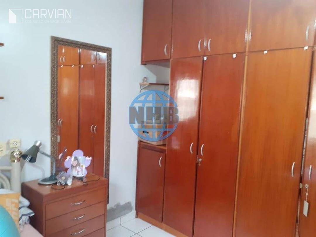 Casa à venda com 3 quartos, 178m² - Foto 12