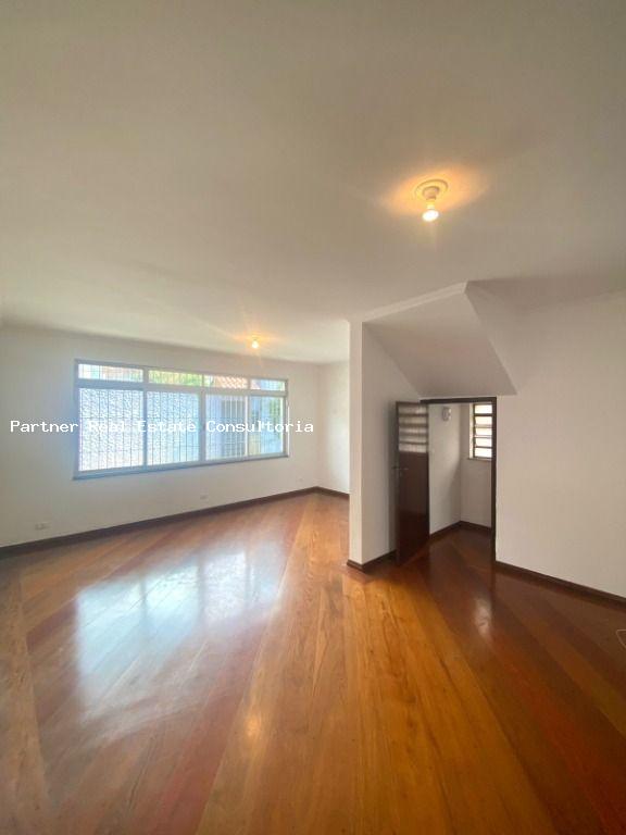 Casa à venda com 3 quartos, 300m² - Foto 3