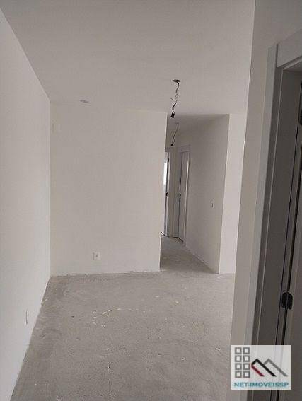 Apartamento à venda com 2 quartos, 76m² - Foto 13