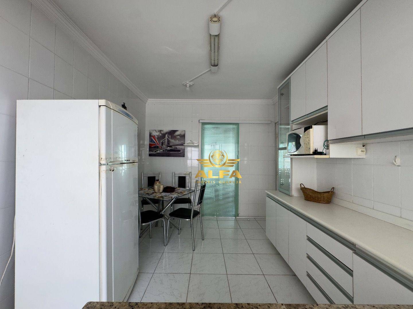 Cobertura à venda com 3 quartos, 240m² - Foto 31
