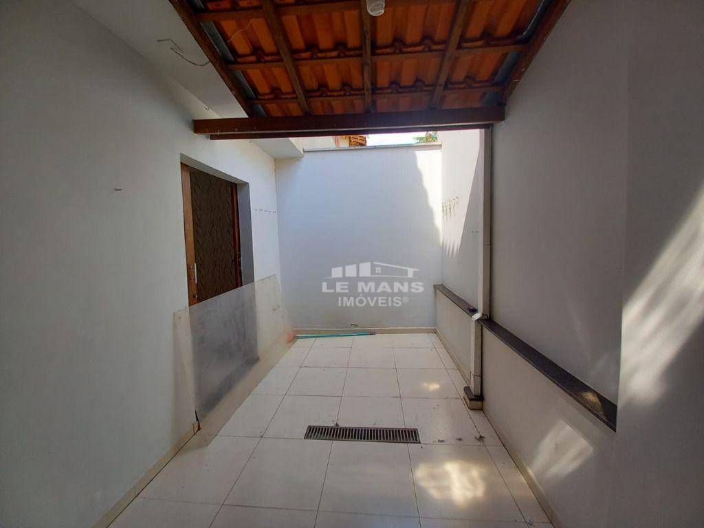 Casa de Condomínio à venda com 2 quartos, 75m² - Foto 6