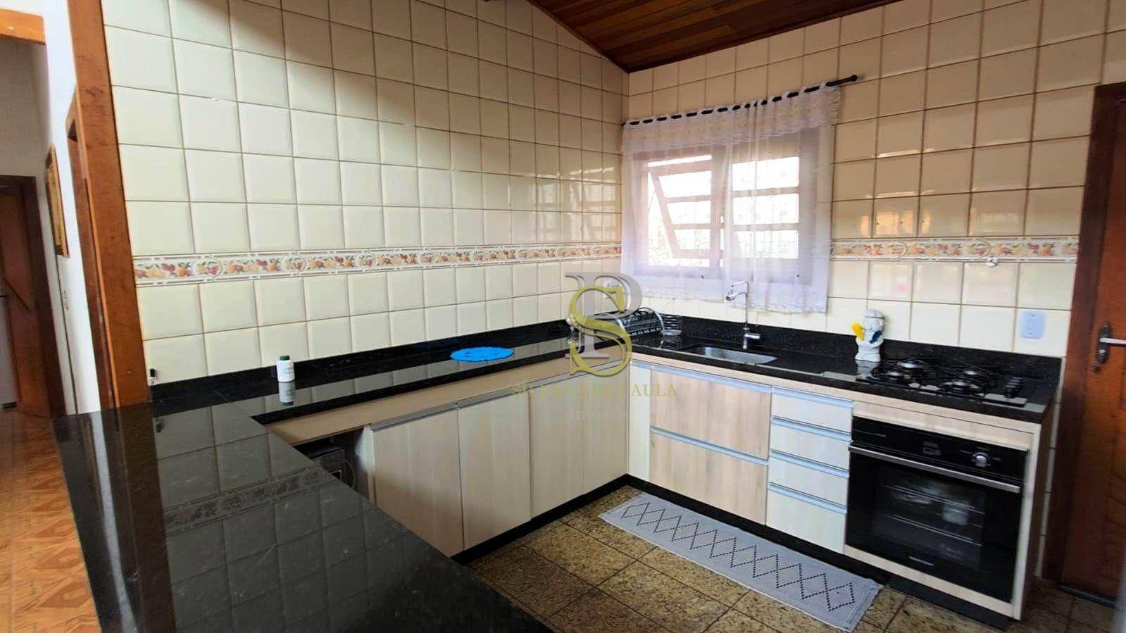 Chácara à venda com 5 quartos, 271m² - Foto 21