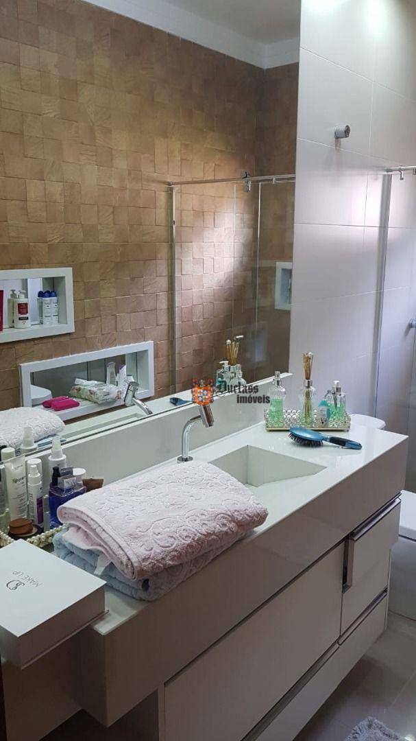 Chácara à venda com 5 quartos, 651m² - Foto 7