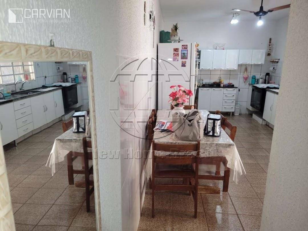 Casa à venda com 3 quartos, 185m² - Foto 19