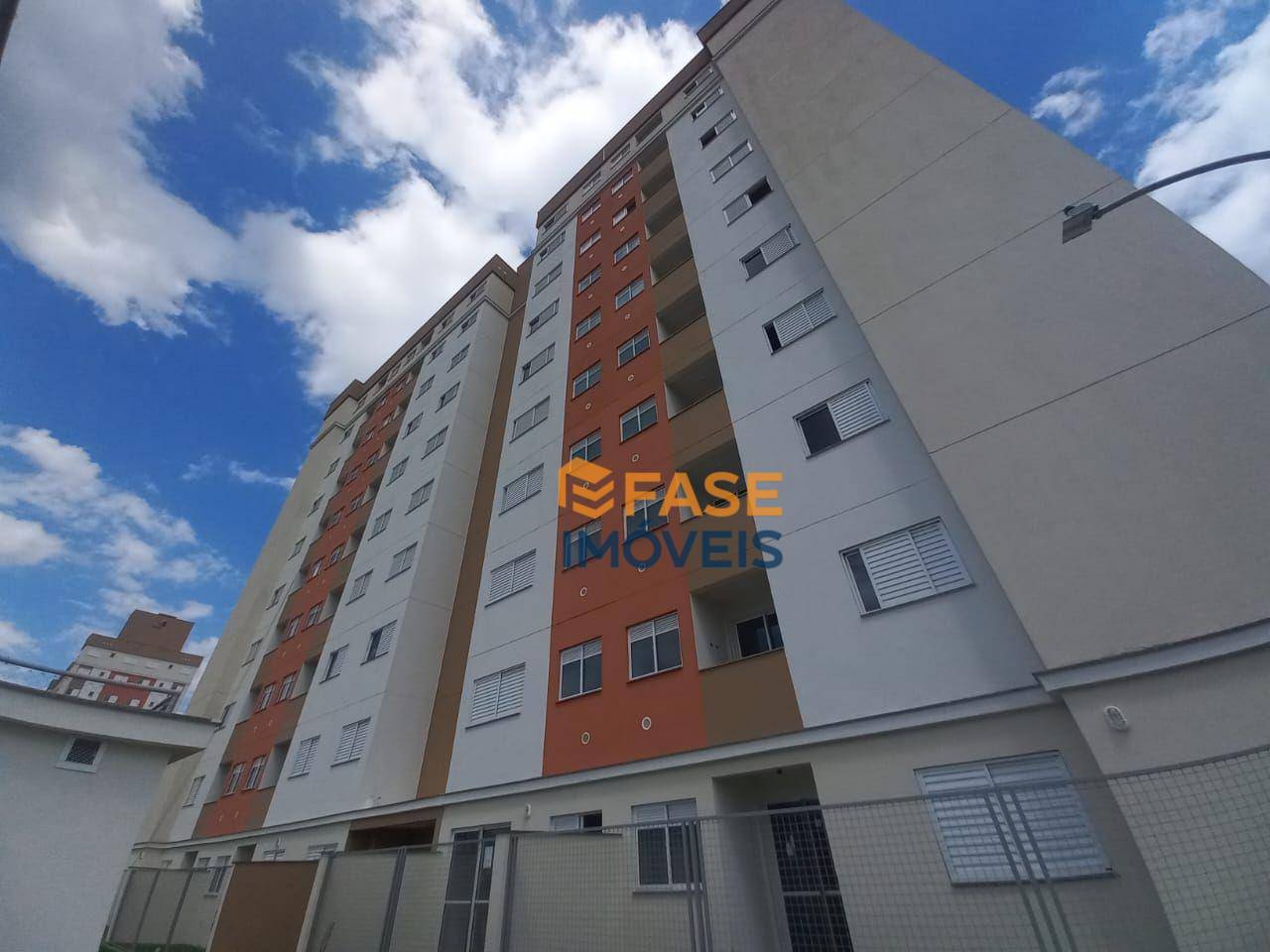 Apartamento à venda com 2 quartos, 50m² - Foto 4