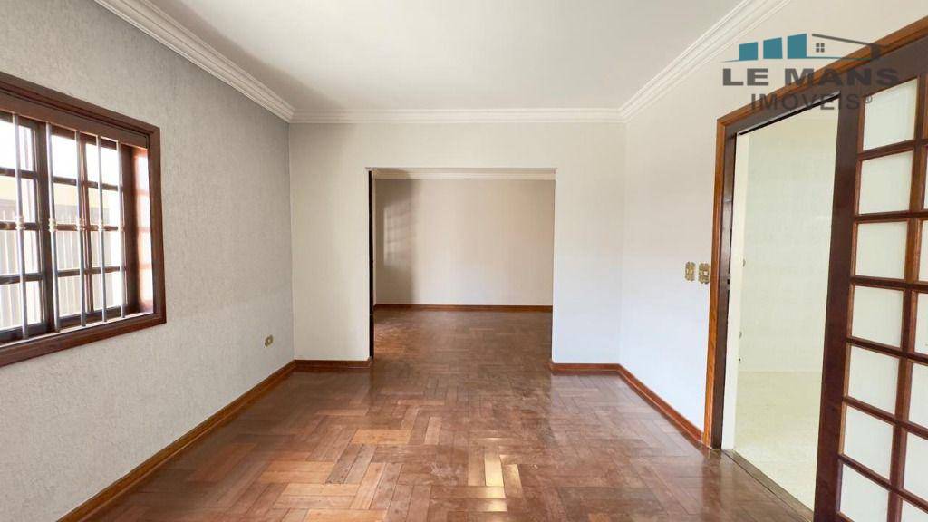 Casa à venda com 4 quartos, 135m² - Foto 9