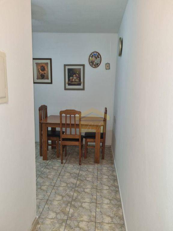 Apartamento à venda com 2 quartos, 62m² - Foto 9