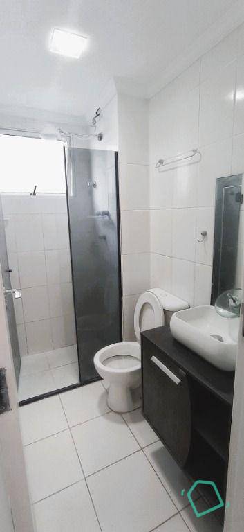 Apartamento para alugar com 2 quartos, 55m² - Foto 6