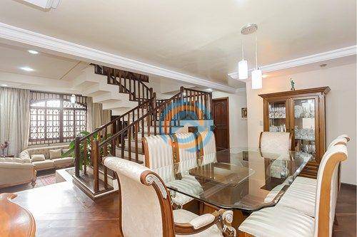 Sobrado, 4 quartos, 298 m² - Foto 2