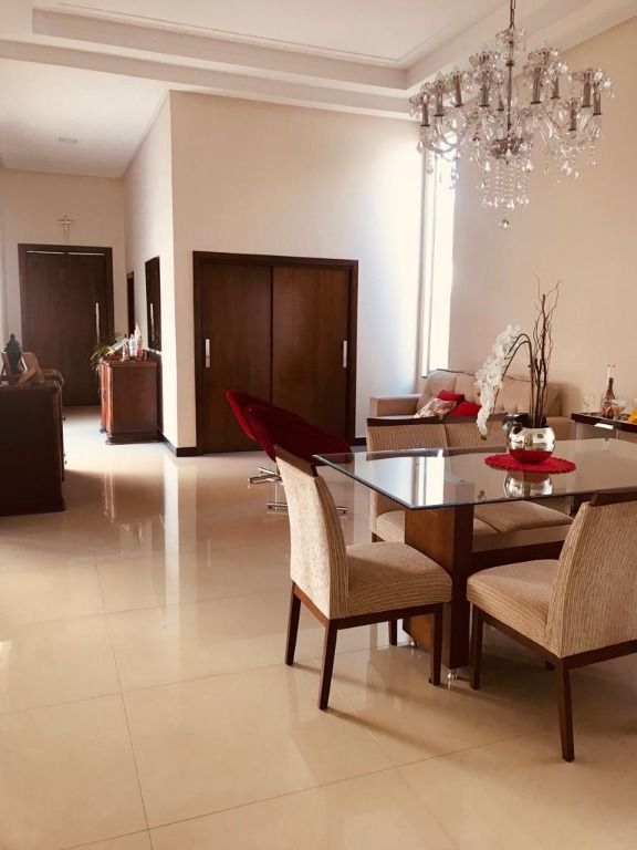 Casa de Condomínio à venda com 3 quartos, 225m² - Foto 13