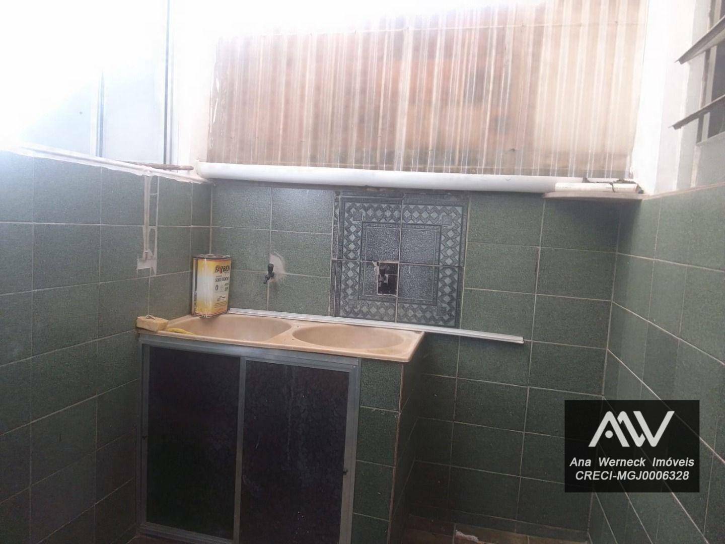 Apartamento à venda com 2 quartos, 80m² - Foto 17