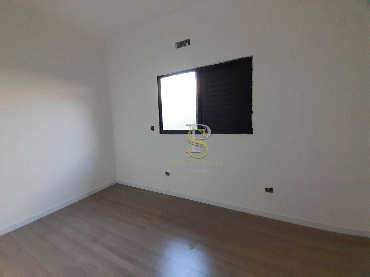 Casa à venda com 3 quartos, 93m² - Foto 9