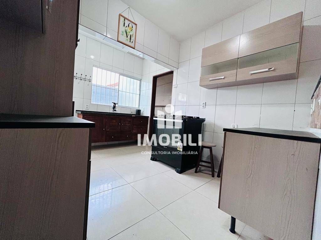 Casa de Condomínio à venda com 3 quartos, 225m² - Foto 20