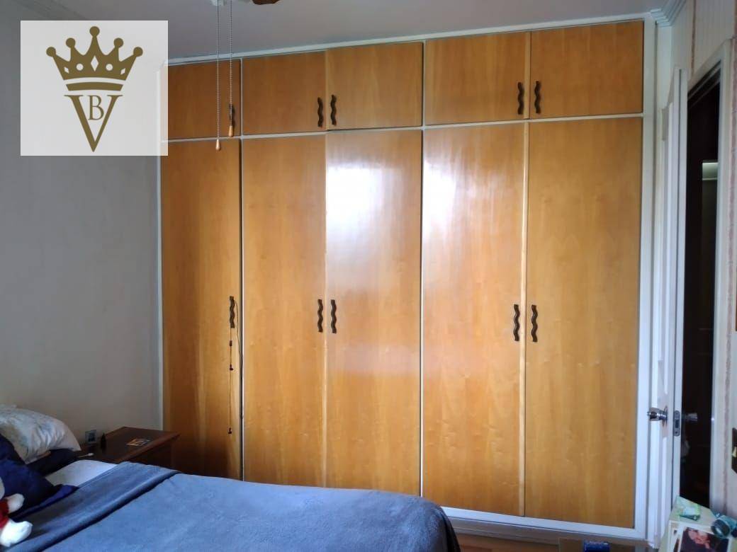 Apartamento à venda com 3 quartos, 140m² - Foto 7