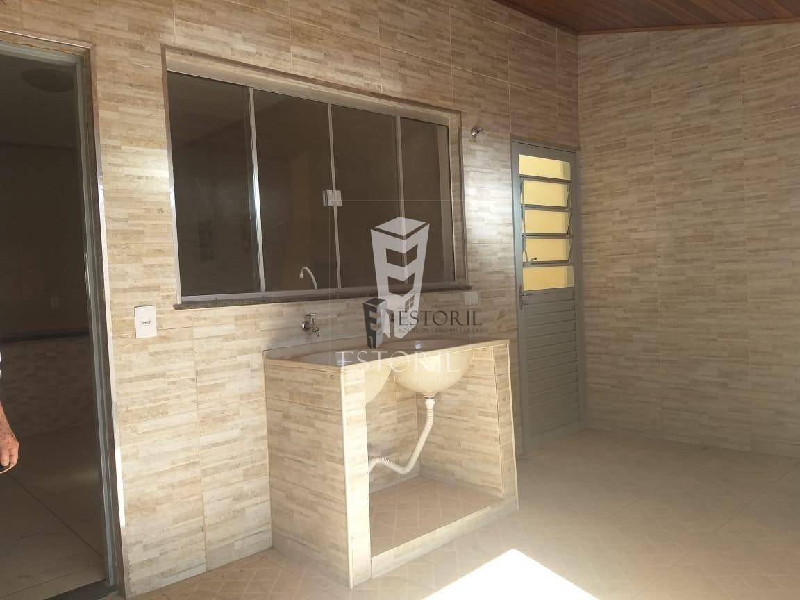 Sobrado à venda com 2 quartos, 106m² - Foto 13