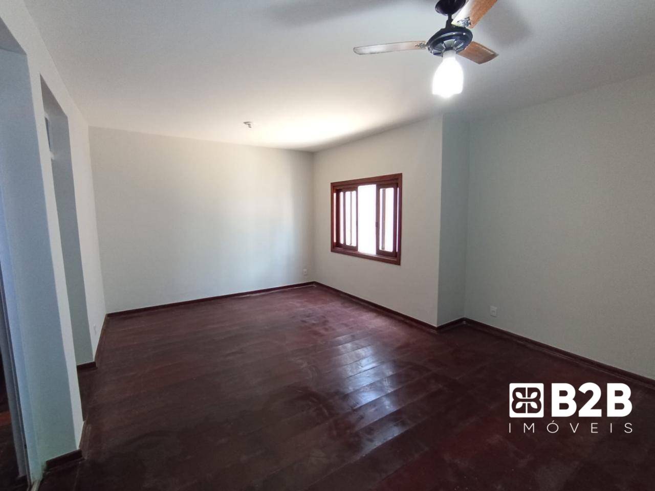 Casa à venda com 4 quartos, 189m² - Foto 16