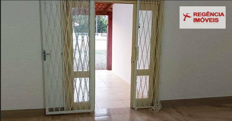 Casa à venda com 2 quartos, 120m² - Foto 6