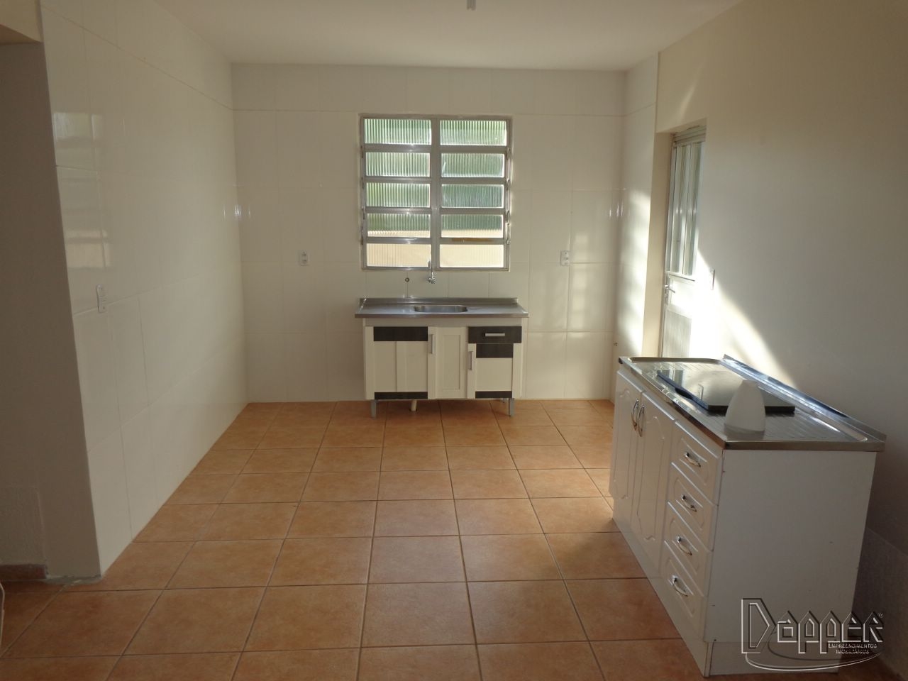 Casa para alugar com 4 quartos, 160m² - Foto 7