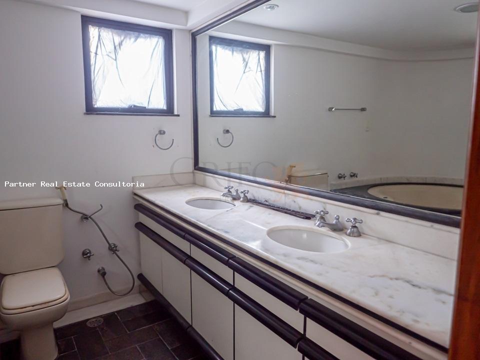 Apartamento à venda com 3 quartos, 187m² - Foto 24