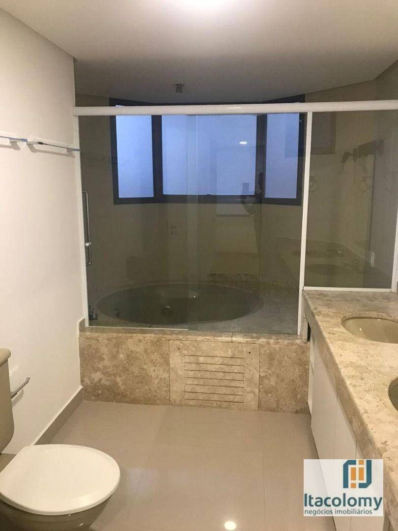 Apartamento para alugar com 3 quartos, 350m² - Foto 25