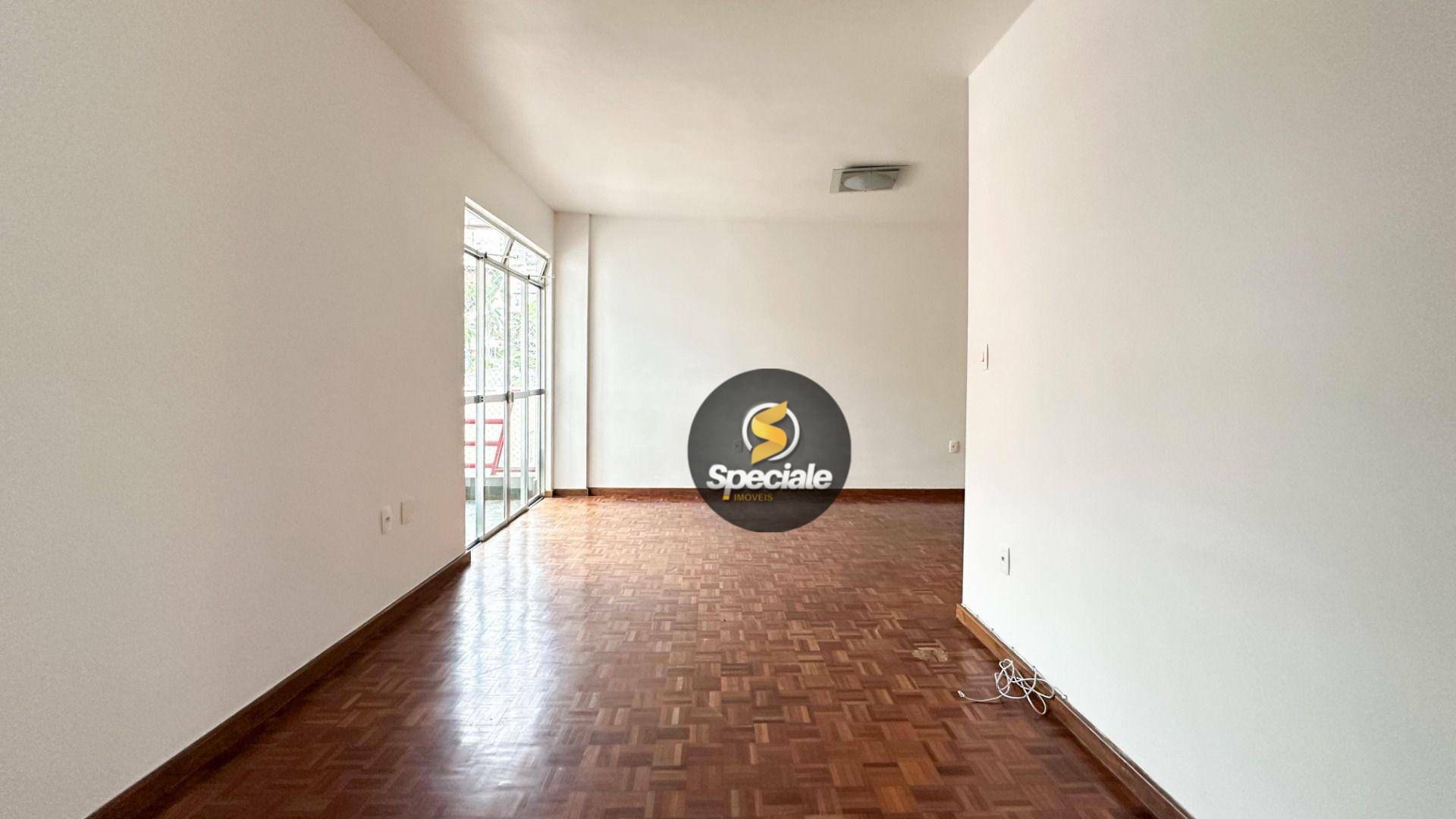 Apartamento à venda com 2 quartos, 90m² - Foto 5