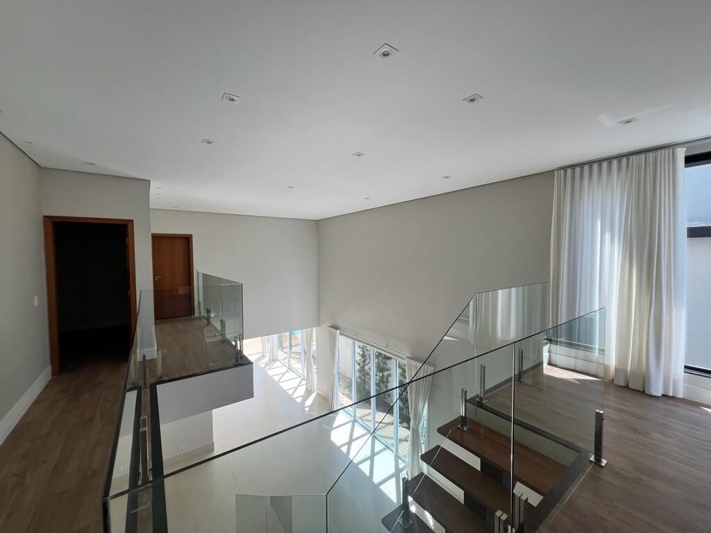 Casa à venda com 3 quartos, 262m² - Foto 13