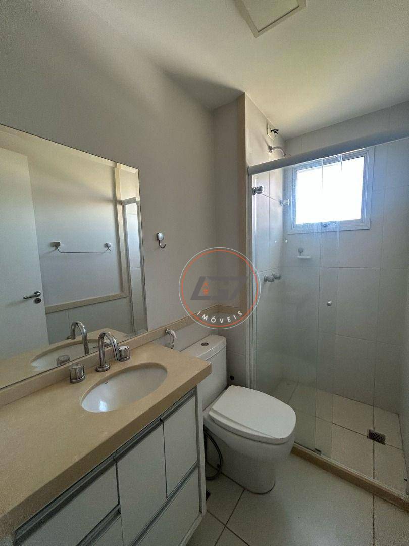 Apartamento para alugar com 3 quartos, 97m² - Foto 12