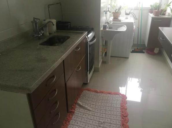 Apartamento à venda com 2 quartos, 49m² - Foto 3