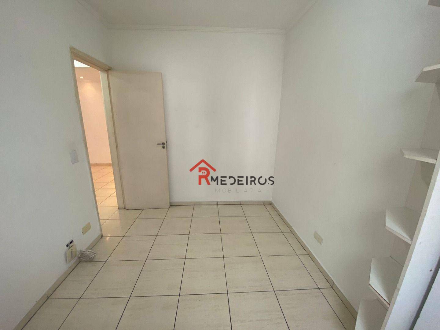 Apartamento para alugar com 2 quartos, 57m² - Foto 12