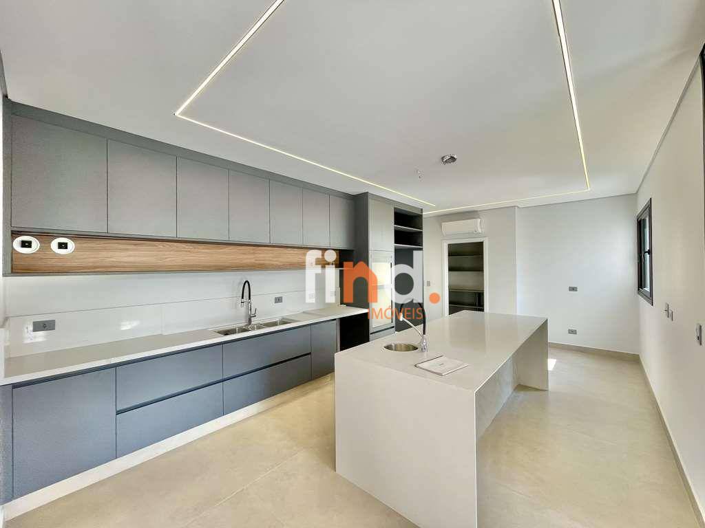 Casa à venda com 4 quartos, 724m² - Foto 21