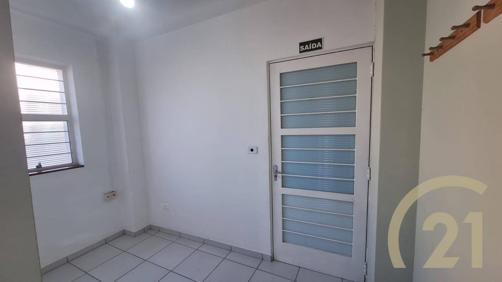 Casa à venda e aluguel com 1 quarto, 109m² - Foto 10