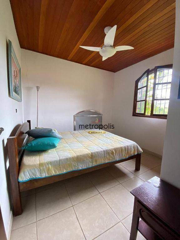 Chácara à venda com 5 quartos, 300m² - Foto 17