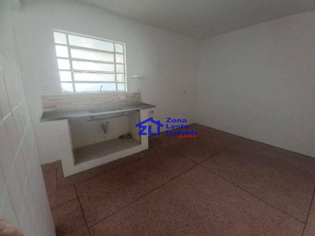 Apartamento para alugar com 3 quartos, 80m² - Foto 19