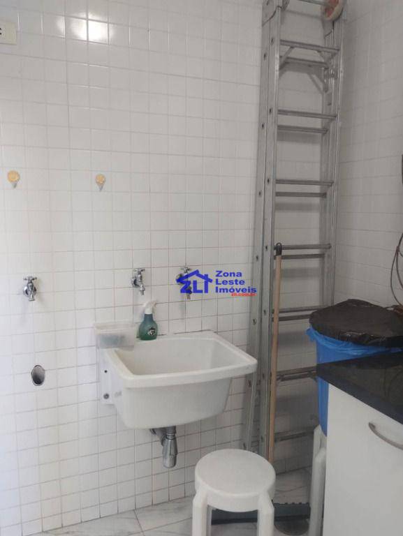 Sobrado à venda com 2 quartos, 120m² - Foto 32