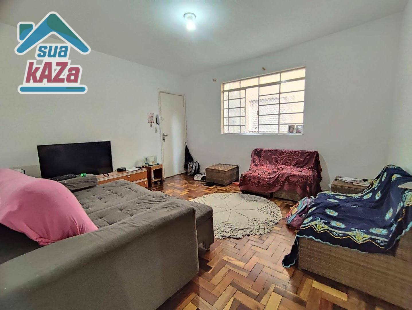 Apartamento à venda com 2 quartos, 62m² - Foto 4