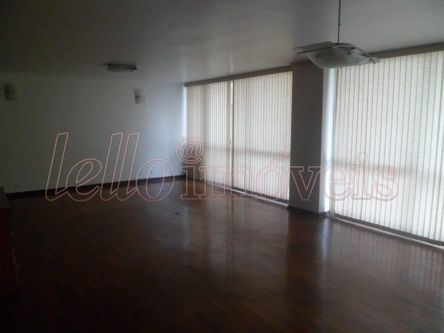 Apartamento para alugar com 3 quartos, 186m² - Foto 2