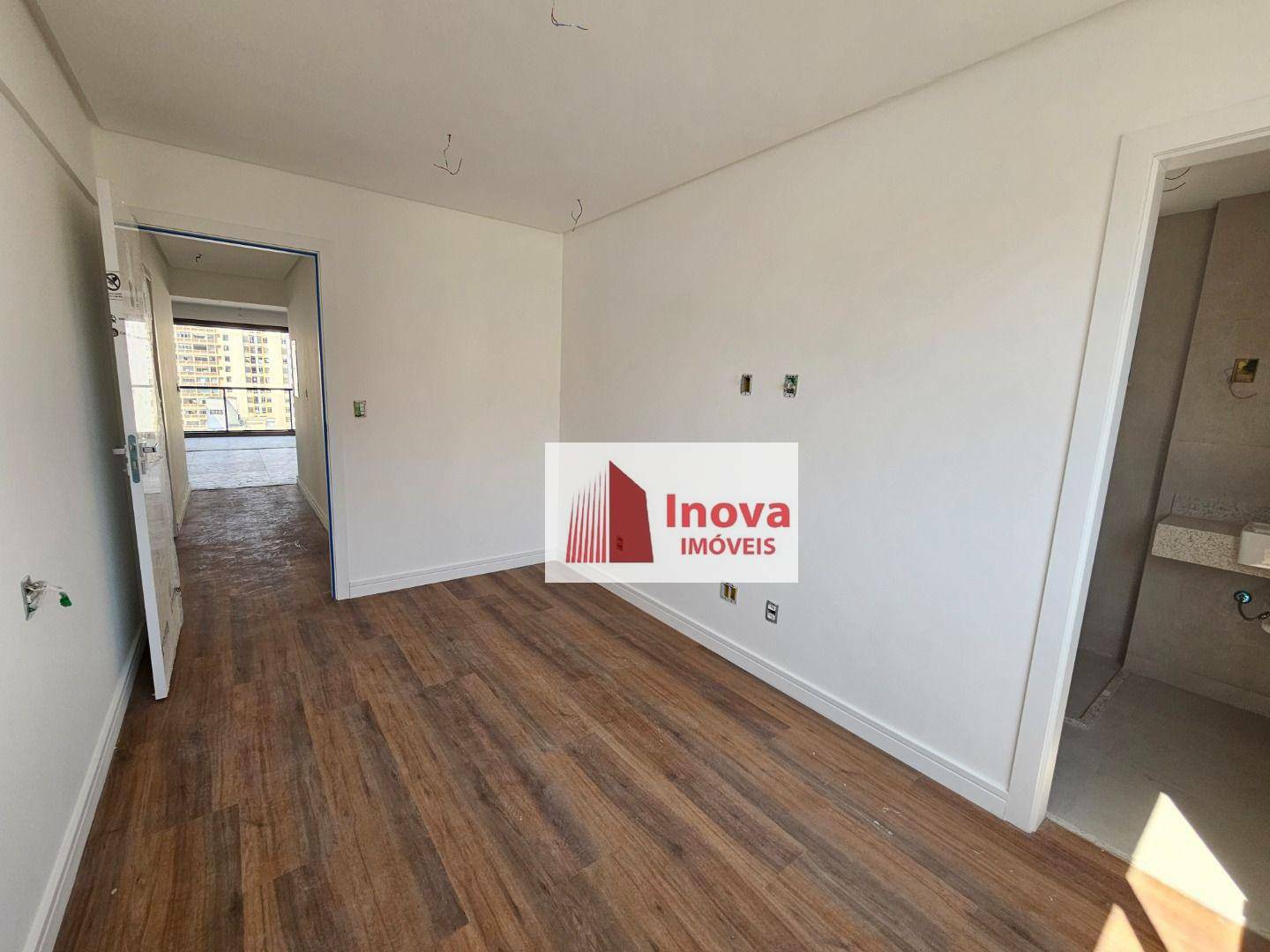 Apartamento à venda com 4 quartos, 170m² - Foto 28