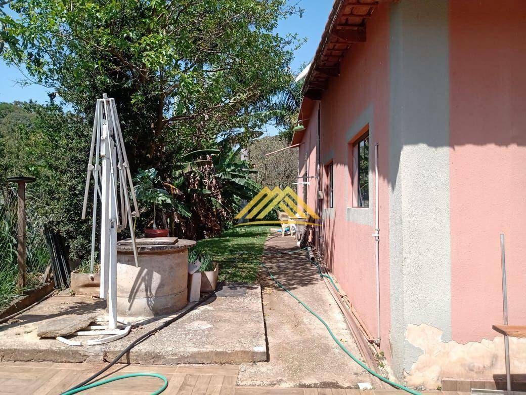 Chácara à venda com 3 quartos, 270m² - Foto 6